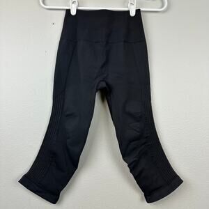 Lululemon In the Flow Crop Black 6